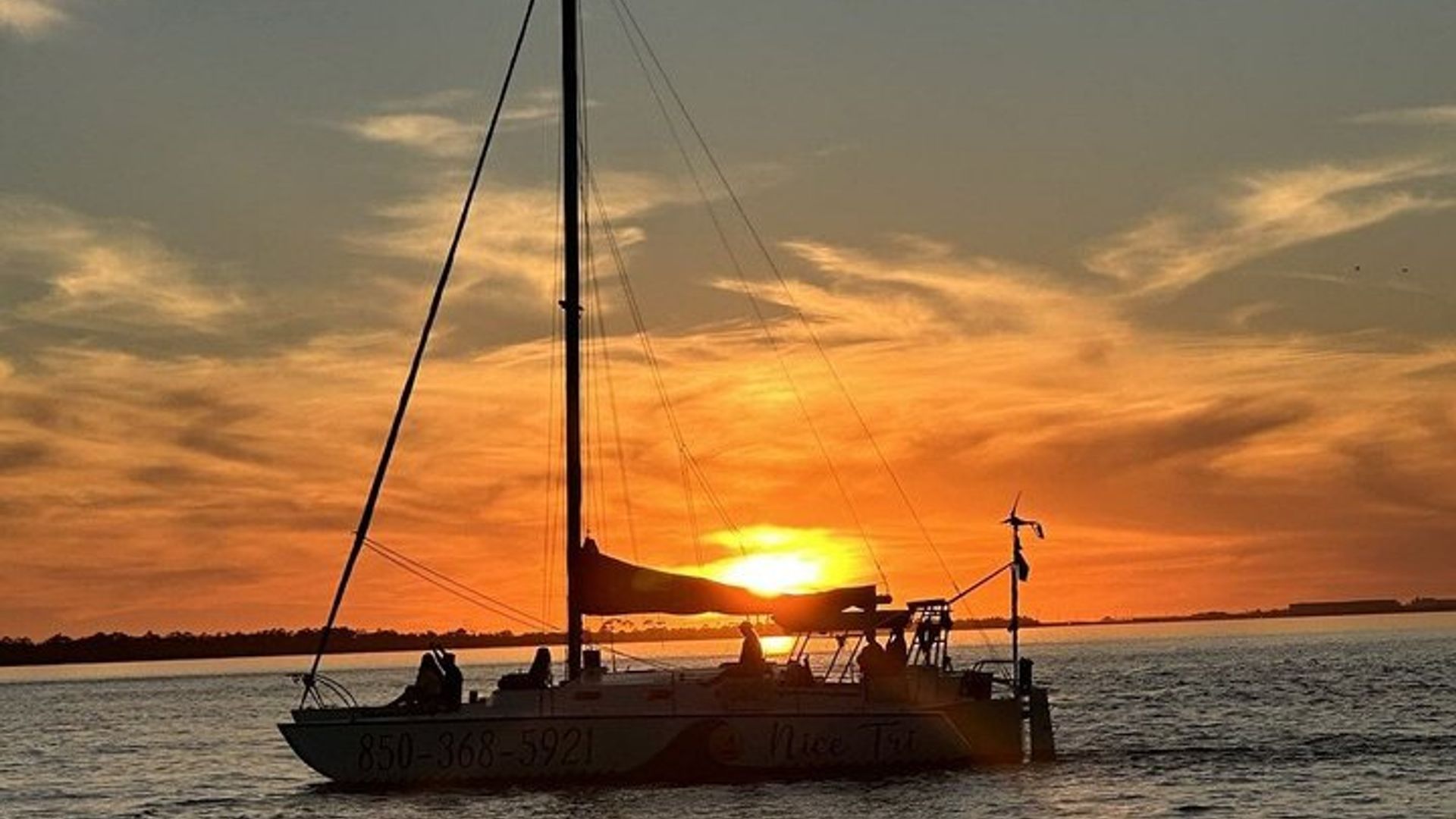 SeaQuest Sonnenuntergang Delfin Kreuzfahrt in Destin