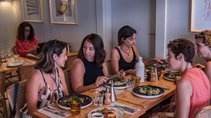 Cannes Food Tasting 4-Stop Progressive Lunch Small-Group Tour