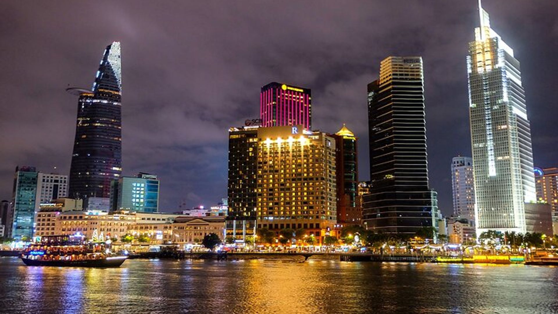 Abendessen-Kreuzfahrt auf dem Saigon-Fluss ab Ho-Chi-Minh-Stadt