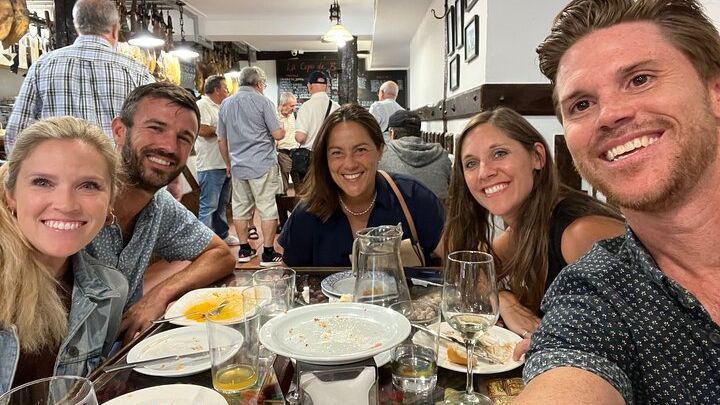 San Sebastian Evening Pintxo and Tapas Tour with Drinks