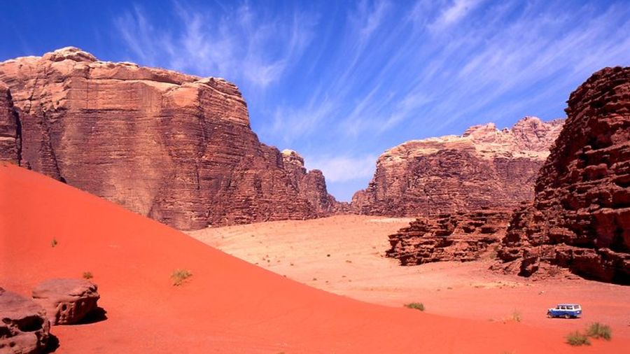Wadi Rum Half-Day Jeep Tour with Sandboarding