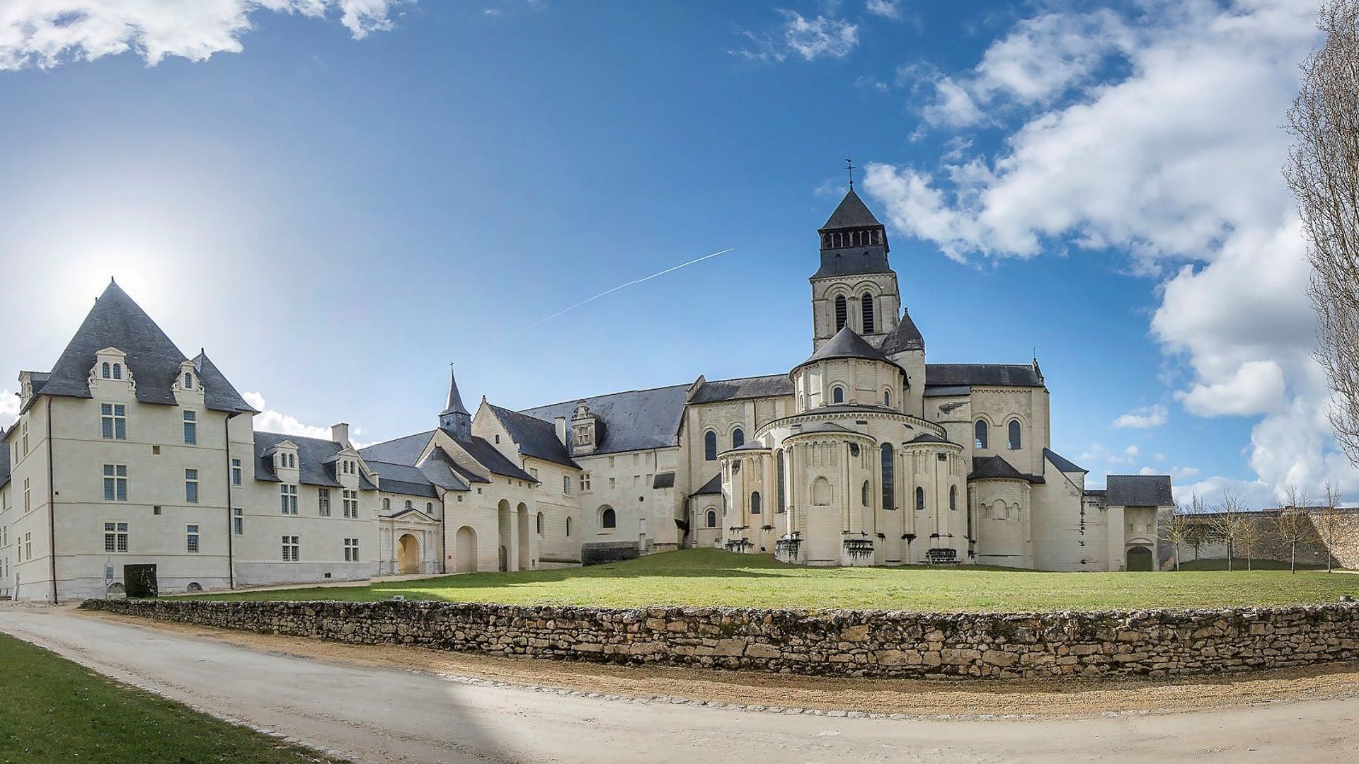 Skip-the-line ticket to Fontevraud Abbey
