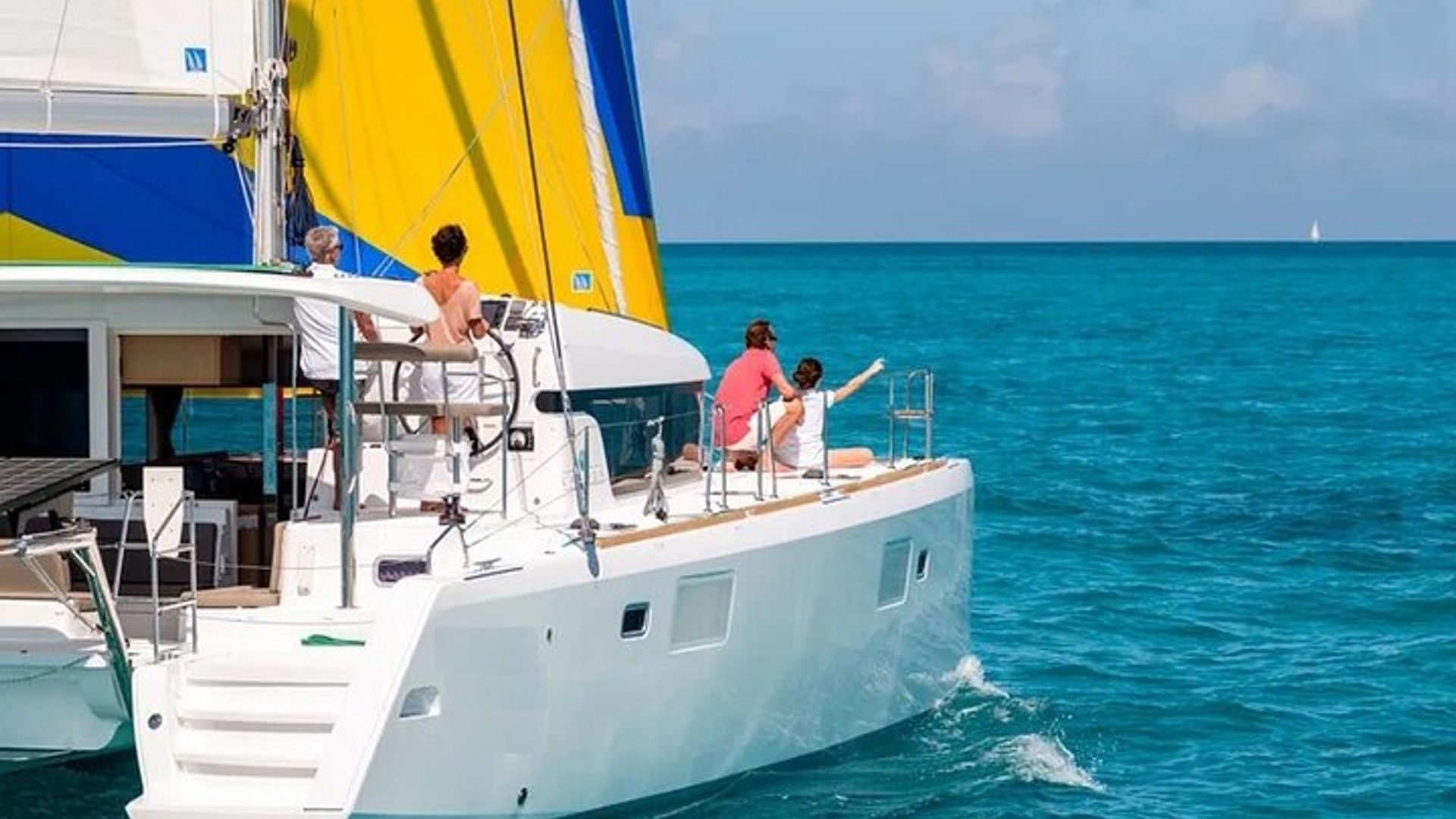 Excursión al archipiélago de la Maddalena desde Palaos - Catamarán de lujo 2