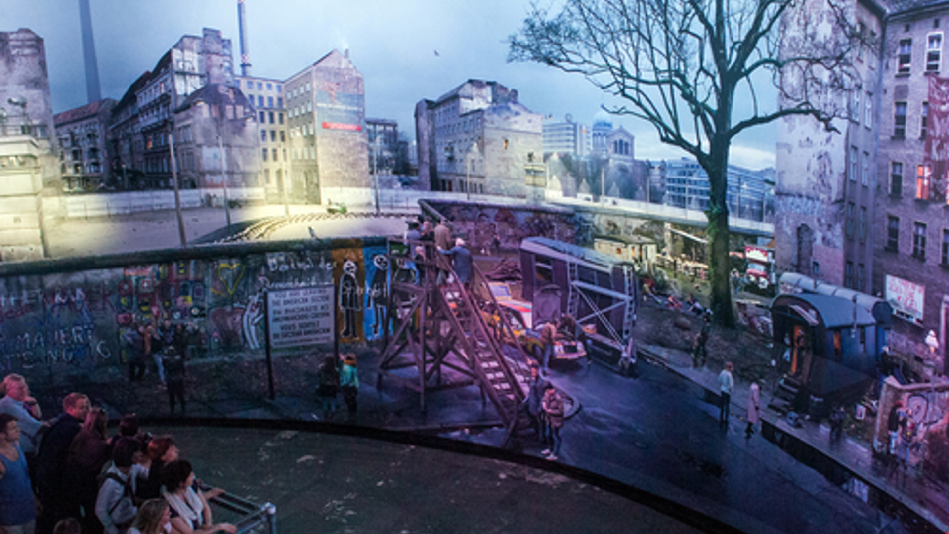 Asisi Panorama - Die Mauer (The Wall): Skip The Line