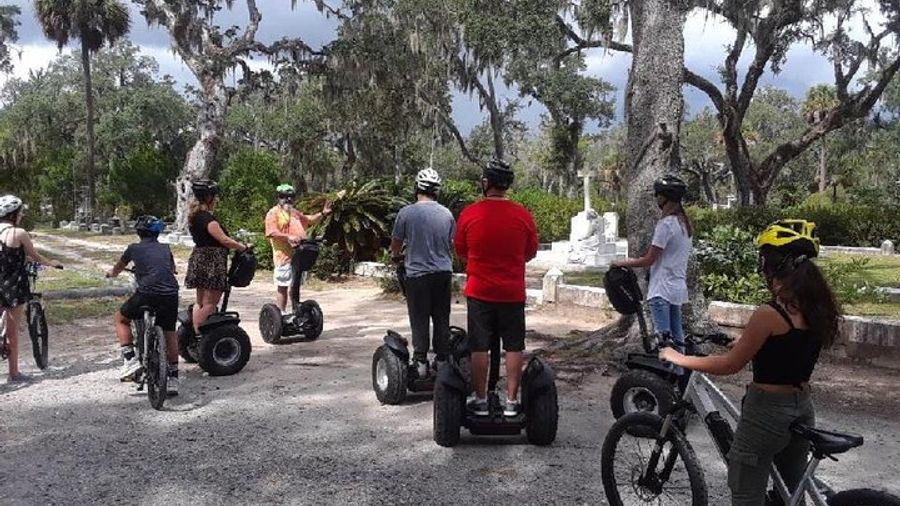 Savannah Small-Group Bonaventure Cemetery Segway Tour