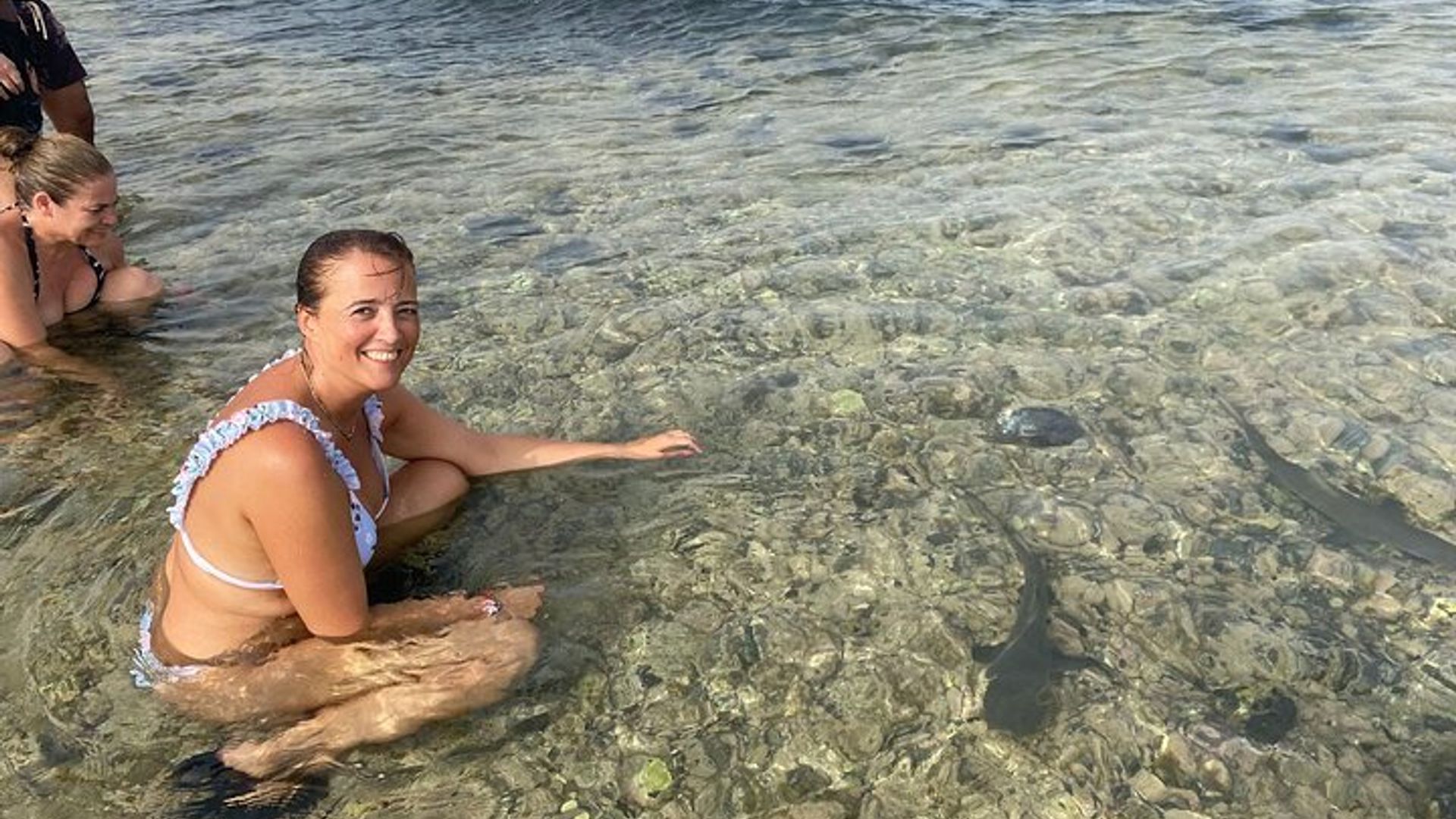 Sal island: Salt Lake Tour, Shark bay & Pedra de Lume Village