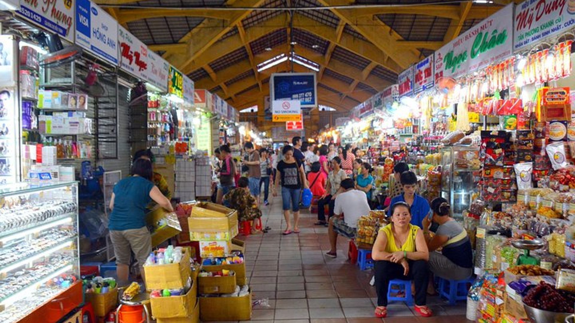 Ho Chi Minh City Full-Day Sightseeing and Night Food Tour