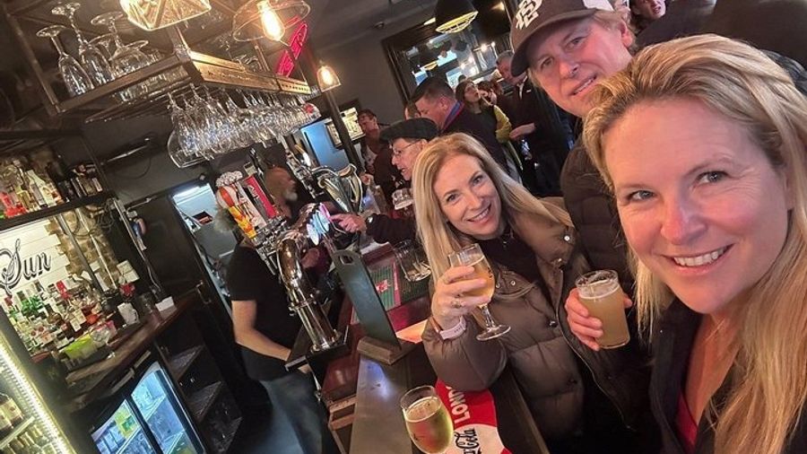 London Historic Pubs Walking Tour