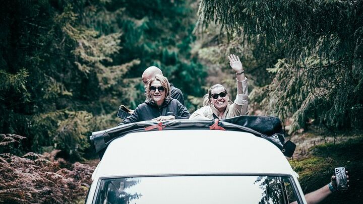 Funchal Full-Day Jeep Safari with Pico do Areeiro and Santana