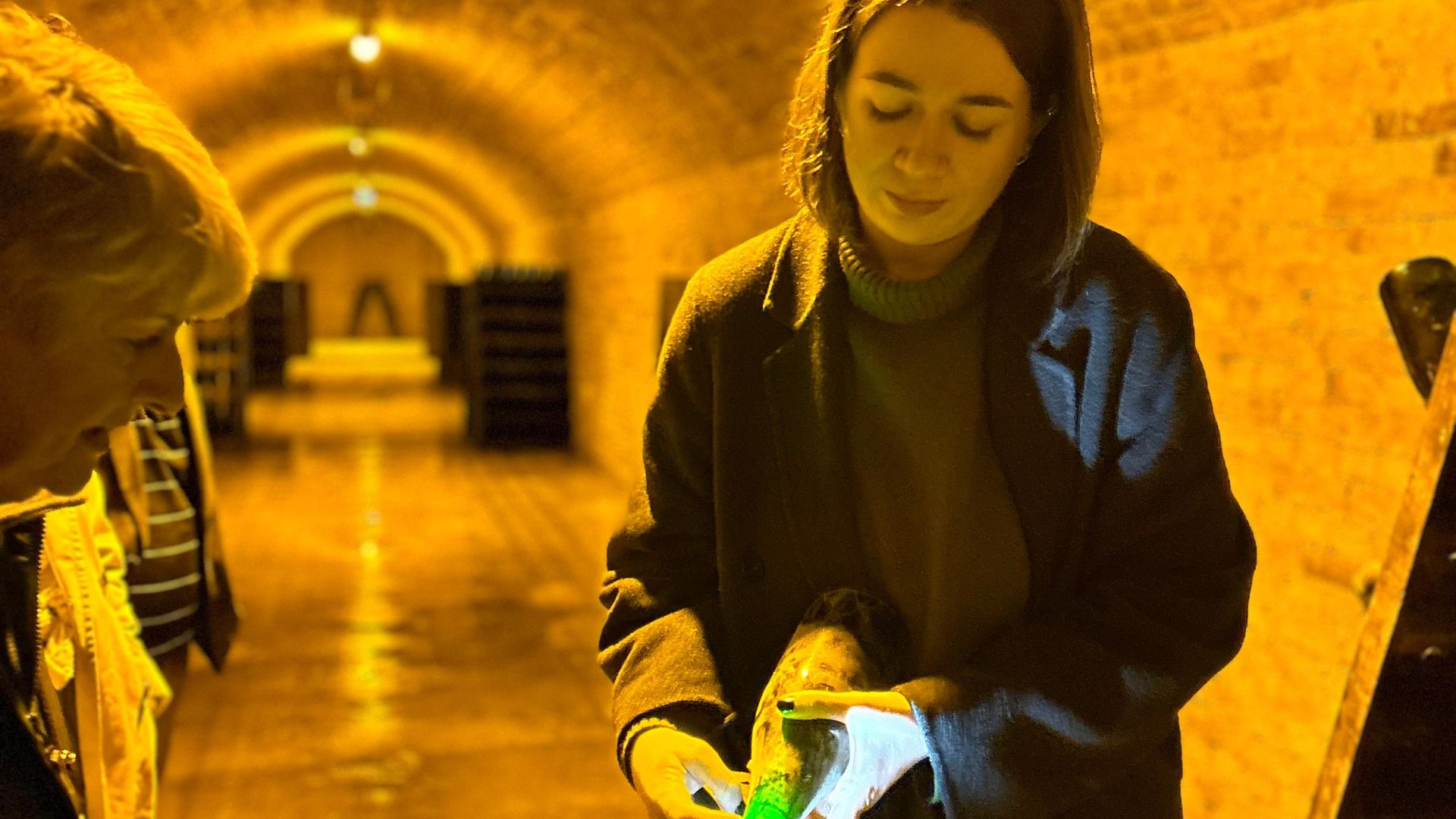 Full day Veuve Clicquot, family growers & traditional lunch from Epernay