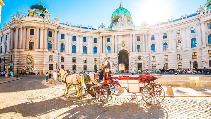 Full-day Private Transfer from Prague to Vienna.