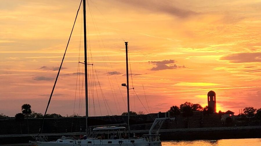 St. Augustine: Sunset Sightseeing Boat Tour