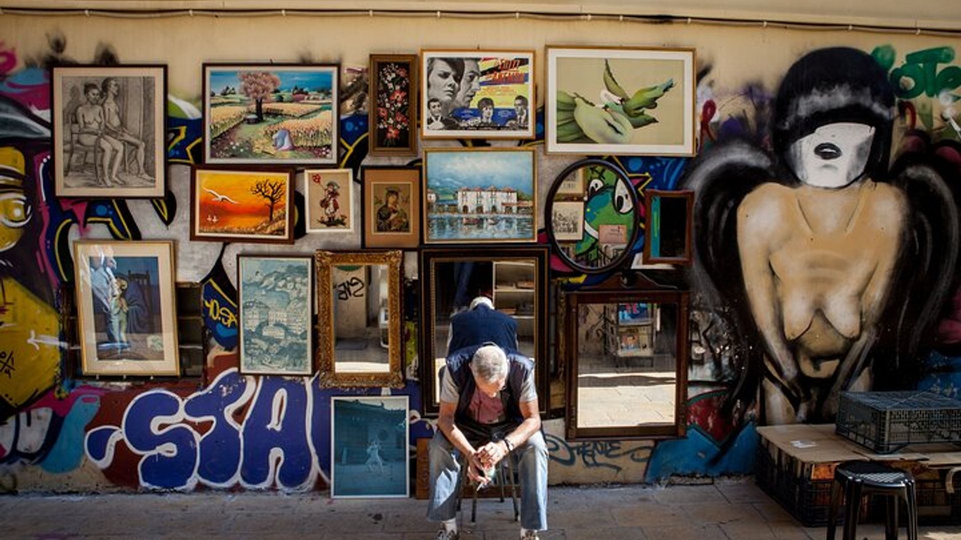 Athens Alternative City Walk Private Guided Tour image 2