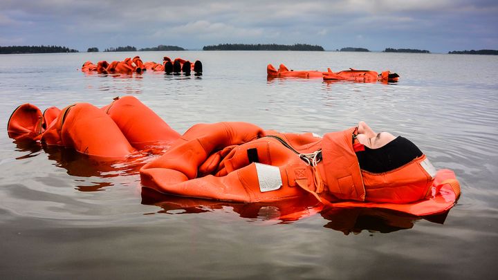 Redrib Survival Suit Experience