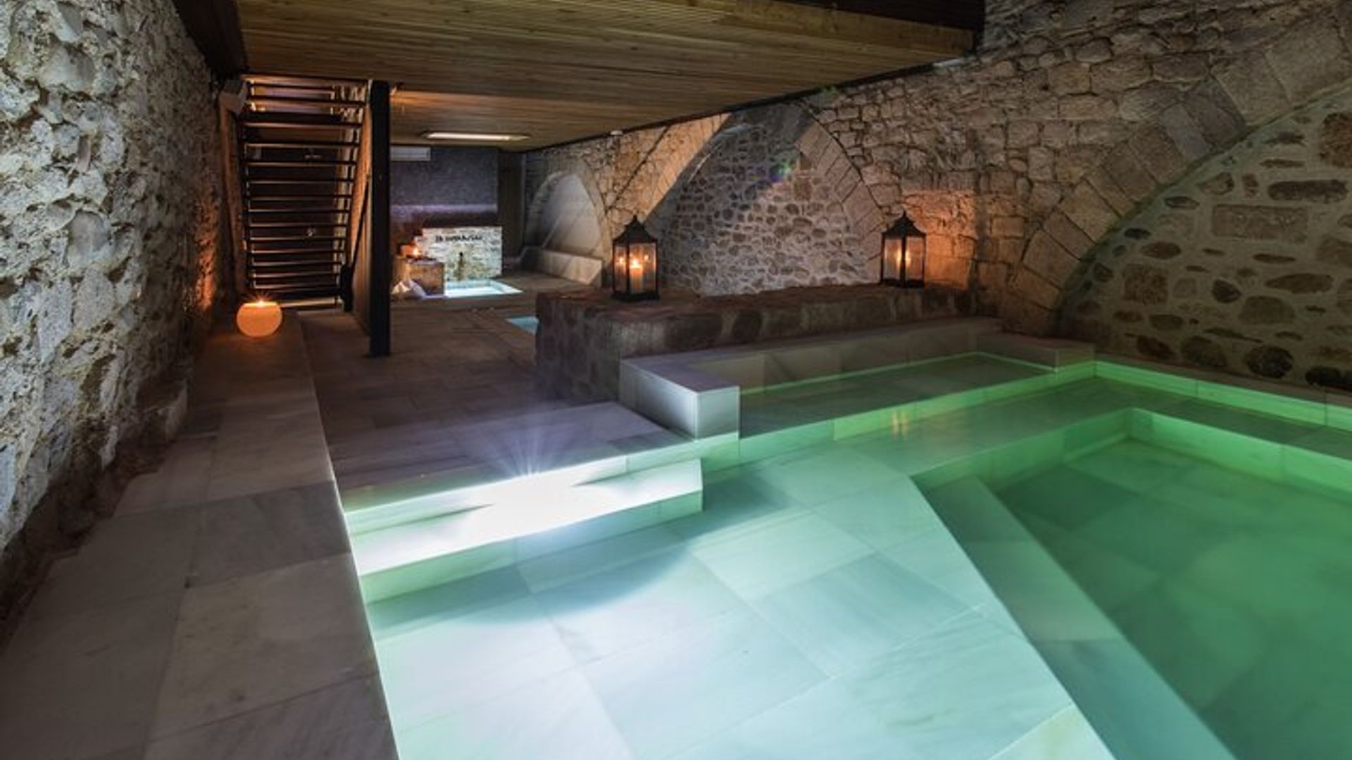 90-minütiger Thermalbad-Rundgang in Girona
