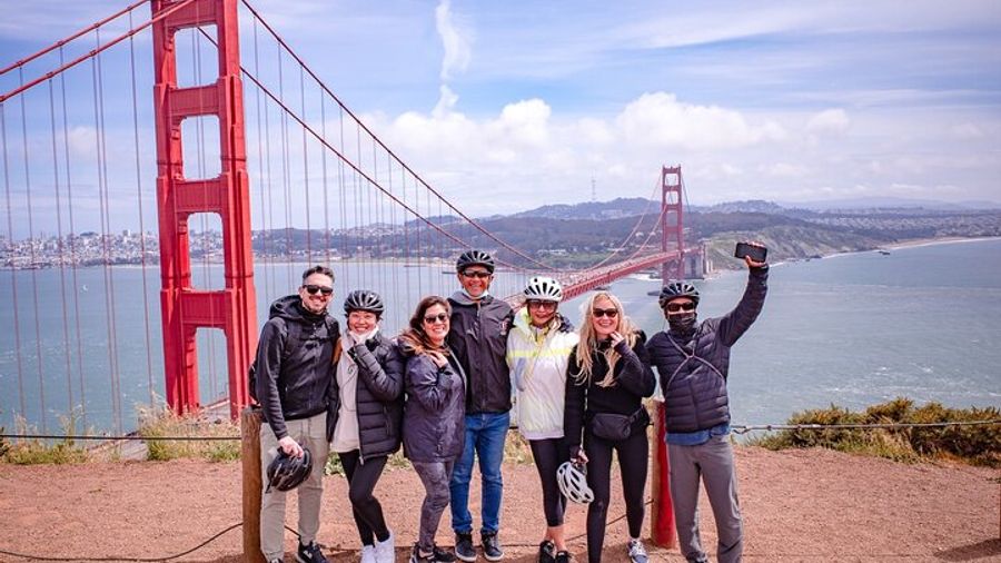 San Francisco by E-Bike: Golden Gate Bridge, Mission, Castro