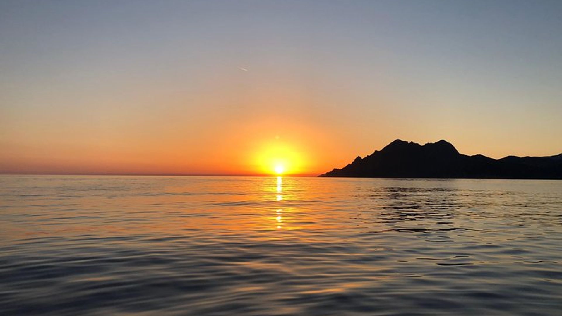Crociera alle Calanche di Piana e Riserva di Scandola con sosta per nuotare