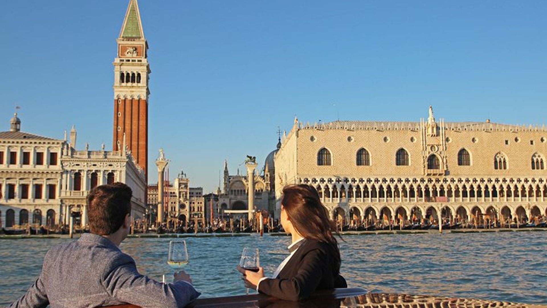 Venice: Private Boat Tour and Murano Glassblowing Demo.