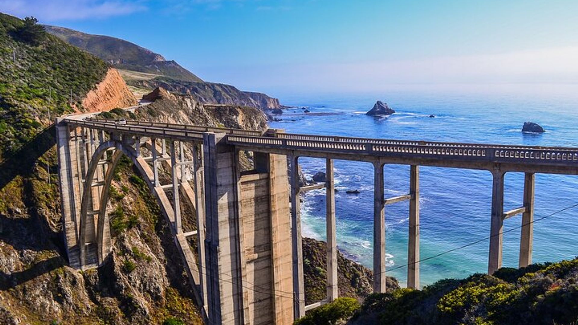 Big Sur Self-Driving Audio Tour in California along the PCH