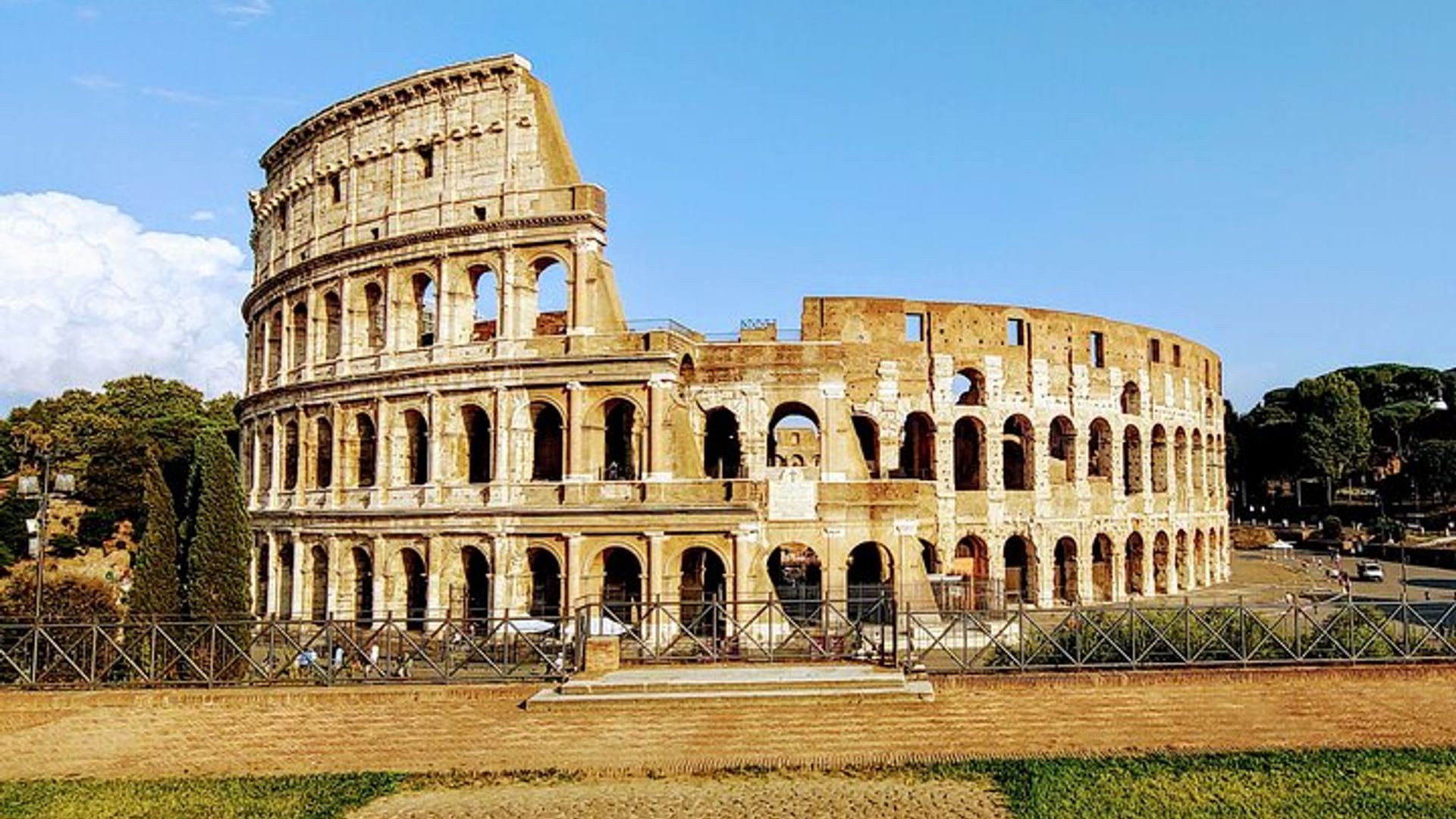 Biglietto Salta Fila per il Colosseo con Upgrade Opzionale per Guida Turistica
