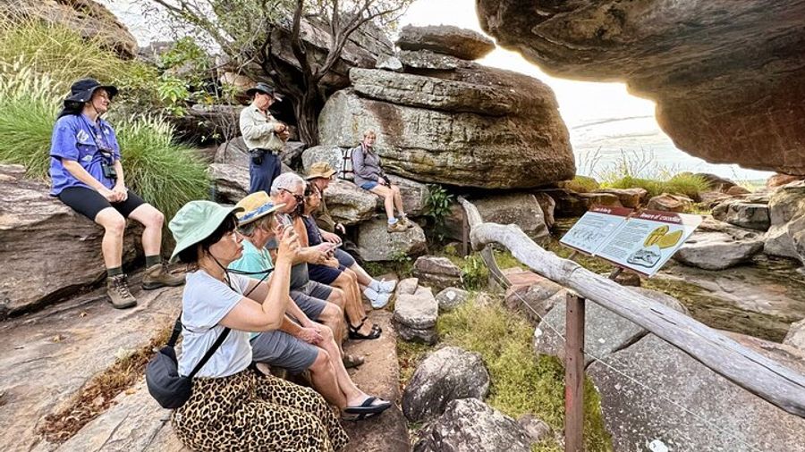 Kakadu, Crocs & Rock Art: Full-Day Adventure Tour From Darwin