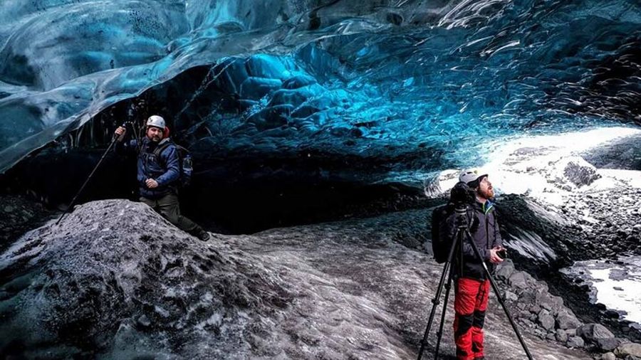 Ice Cave Photography Tour: A Local’s Perspective
