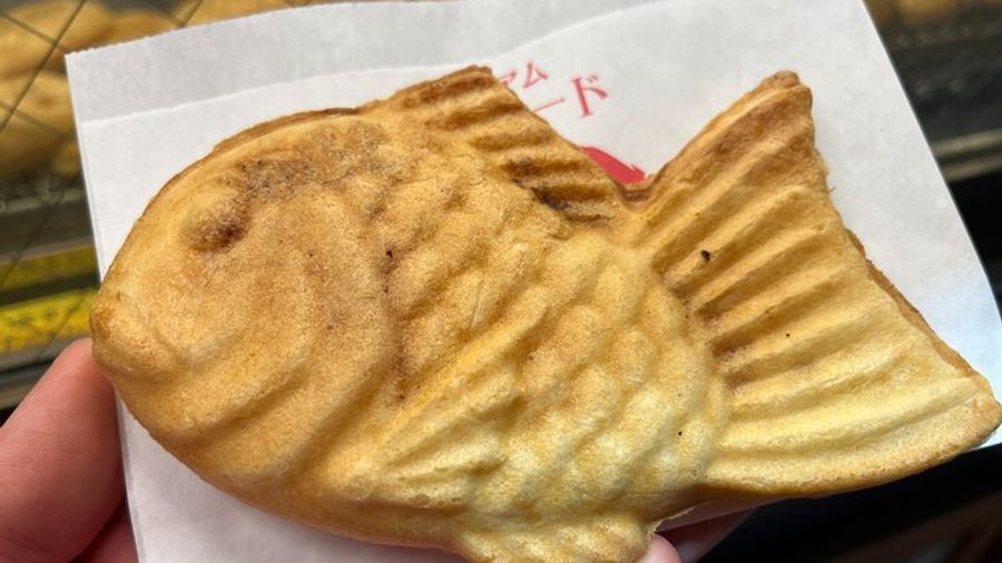 Tokyo: Food Tour With Noodles, Skewers, Dumplings, Sweets