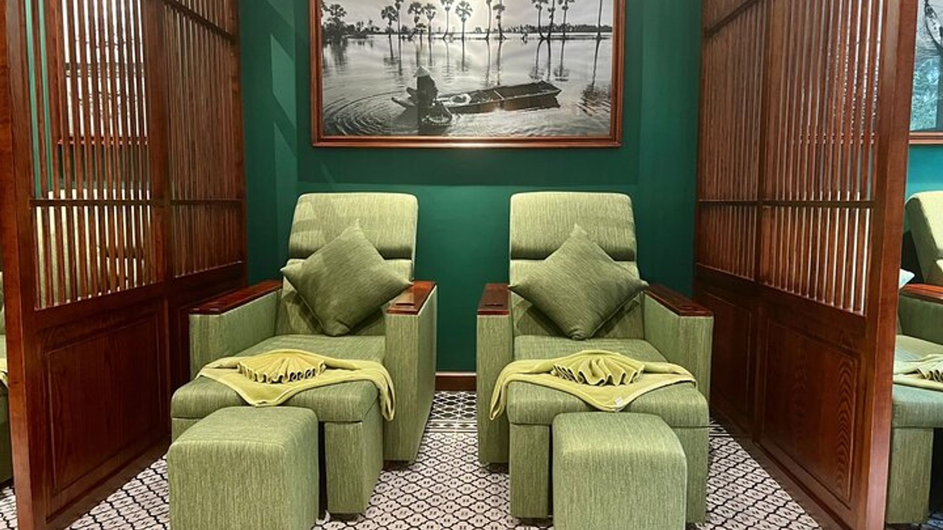 Hoi An Private Rosera Spa Treatment w/ Free Pickup & Drop-off