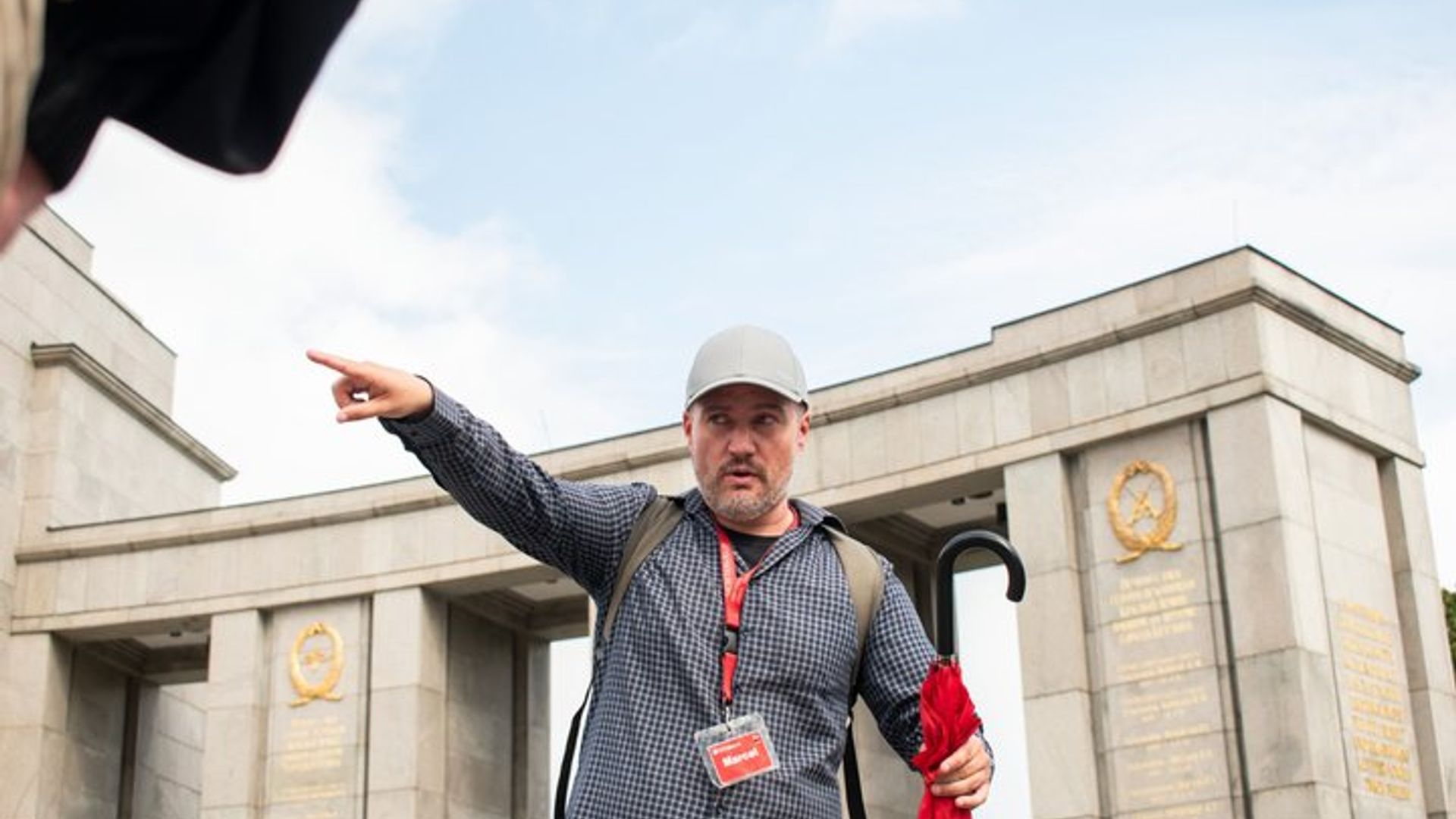 Berlin Third Reich Walking Tour: Memorials, Jewish Quarter
