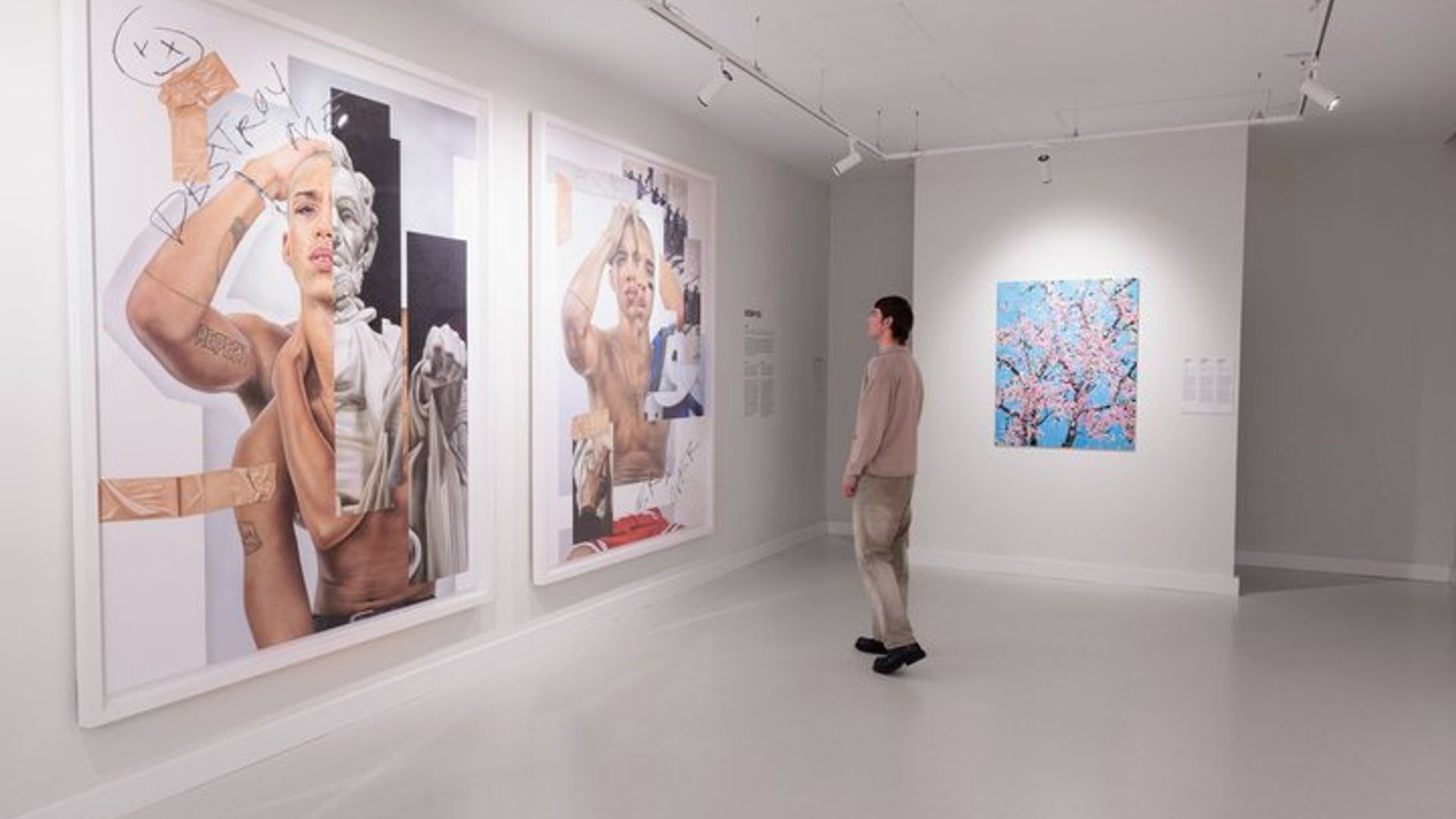 MoCo Museum Barcelona E-Ticket with Audio Guide and City Tour