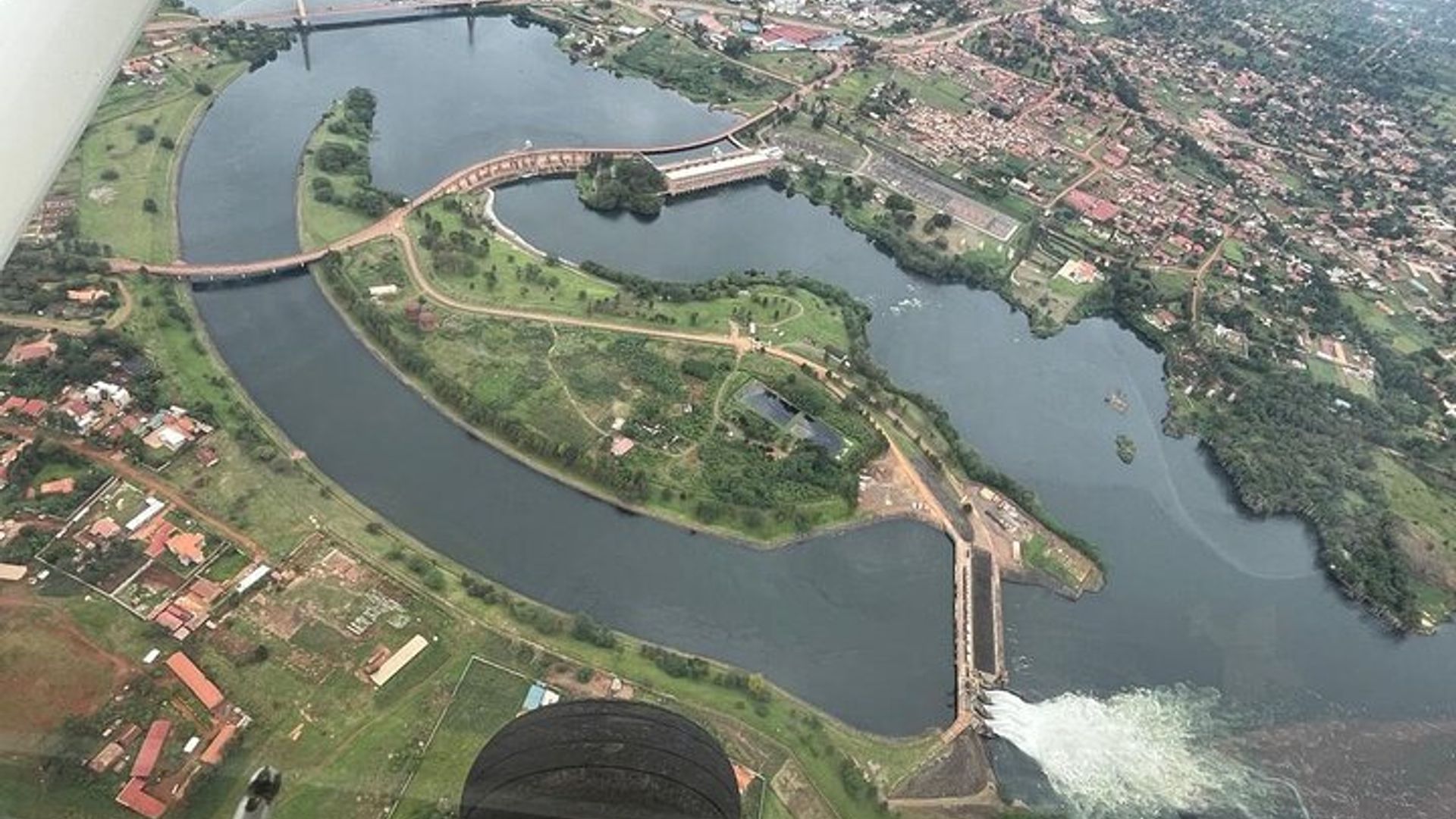 Nile River and Lake Victoria 60 Minute Plane Tour
