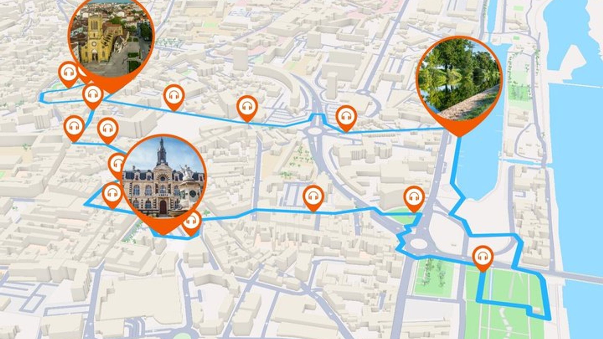 Roanne: 1h15 audio guided walking tour and 20 audio commentaries