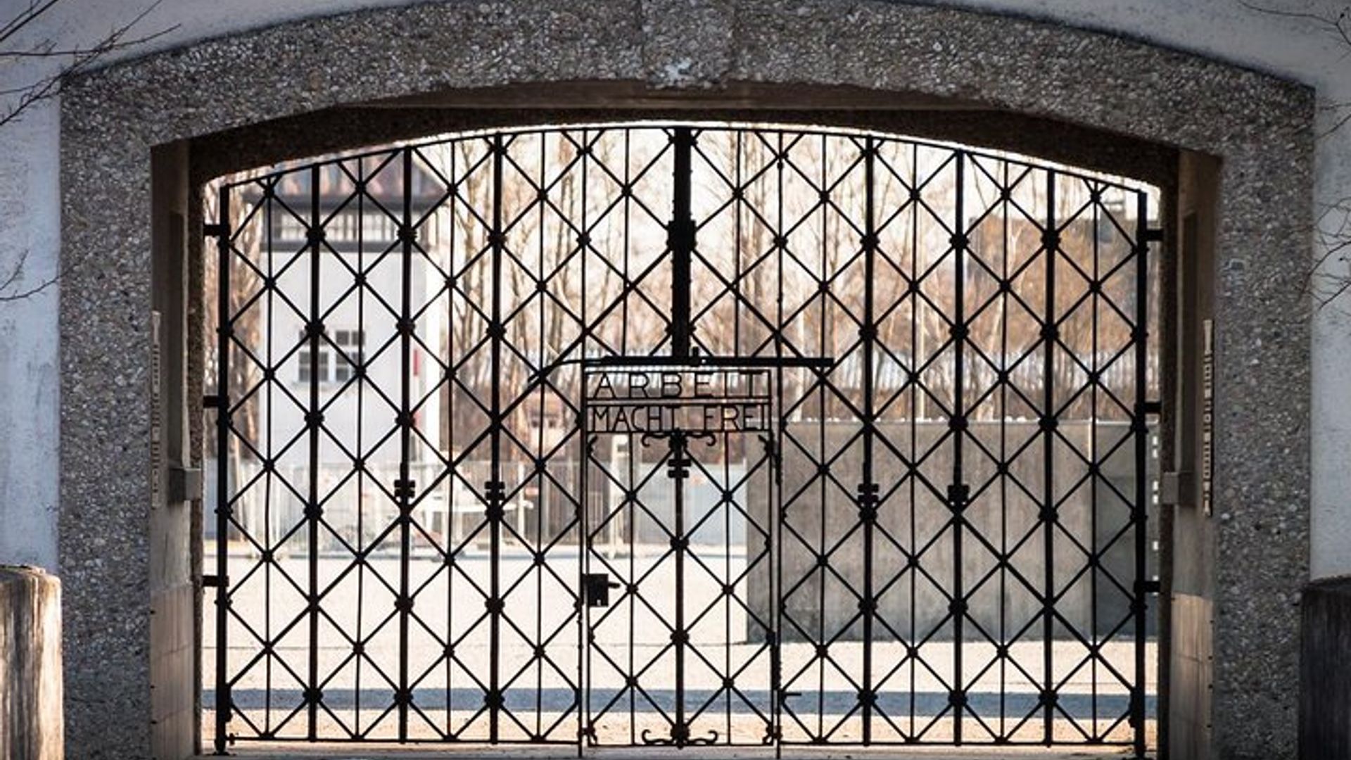 Mémorial du camp de concentration de Dachau au départ de Munich en train