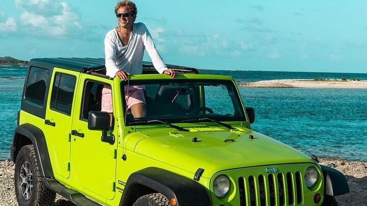 Guided Jeep Tour Exploring French and Dutch St Maarten
