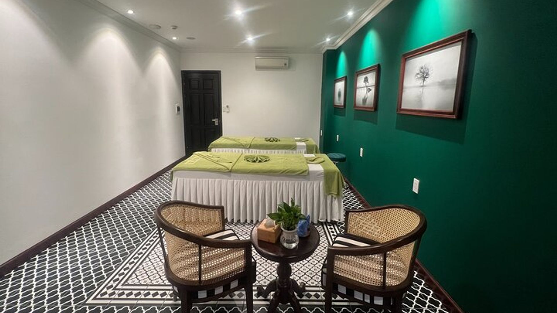 Hoi An Private Rosera Spa Treatment w/ Free Pickup & Drop-off