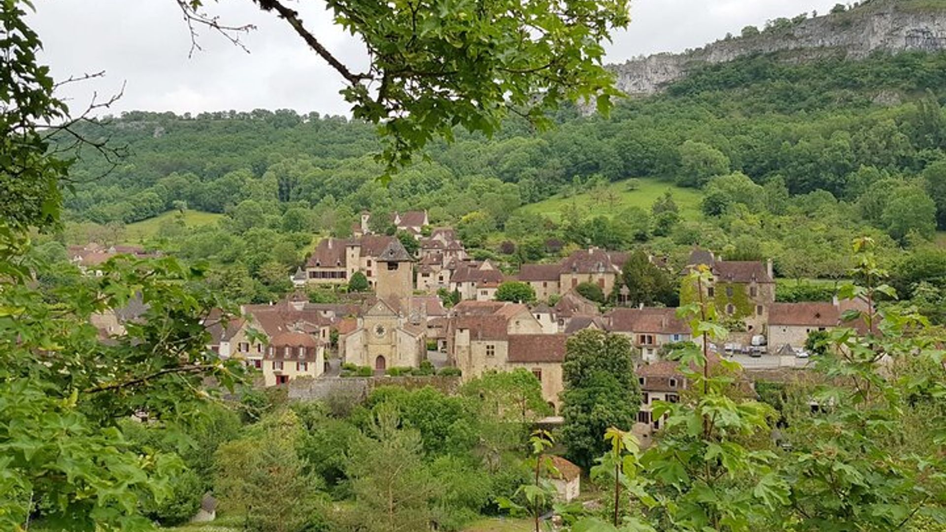 Hiking of the most beautiful villages in France