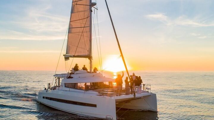 Malta: Half-Day Catamaran Tour, Swimming and Scenery