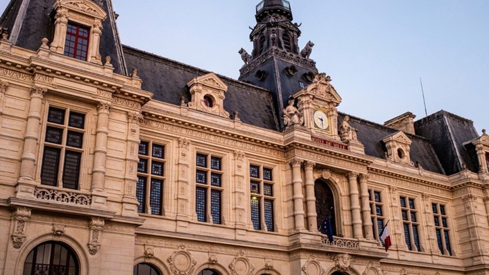 TOP Poitiers: Private Führung mit Ihrem Handy