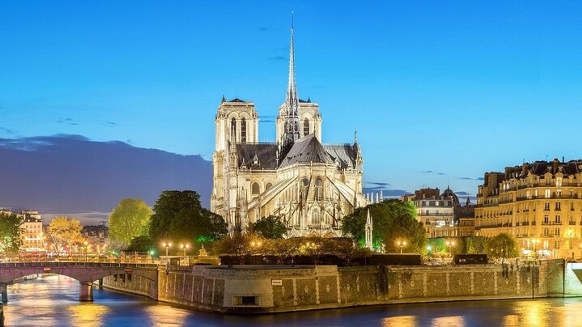 Paris Notre-Dame Tour: History and Architecture With a Guide