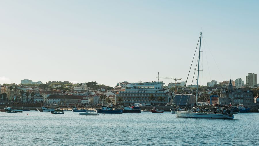 Cascais Luxury Romantic Private 2h Cruise with sparkling wine
