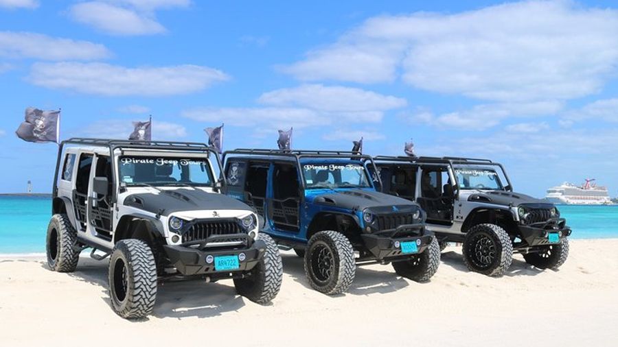 Short Nassau Private Jeep Tour