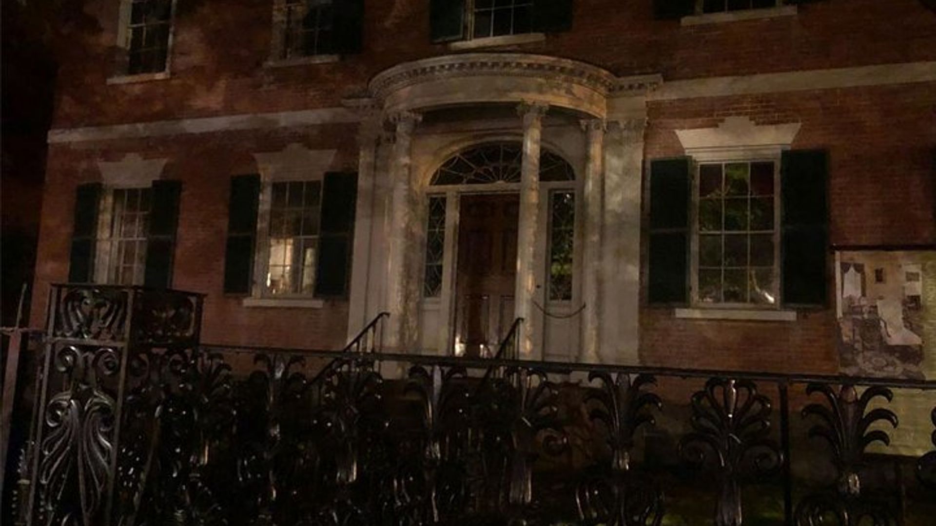 Salem : Tour a pie nocturno fantasma y paranormal