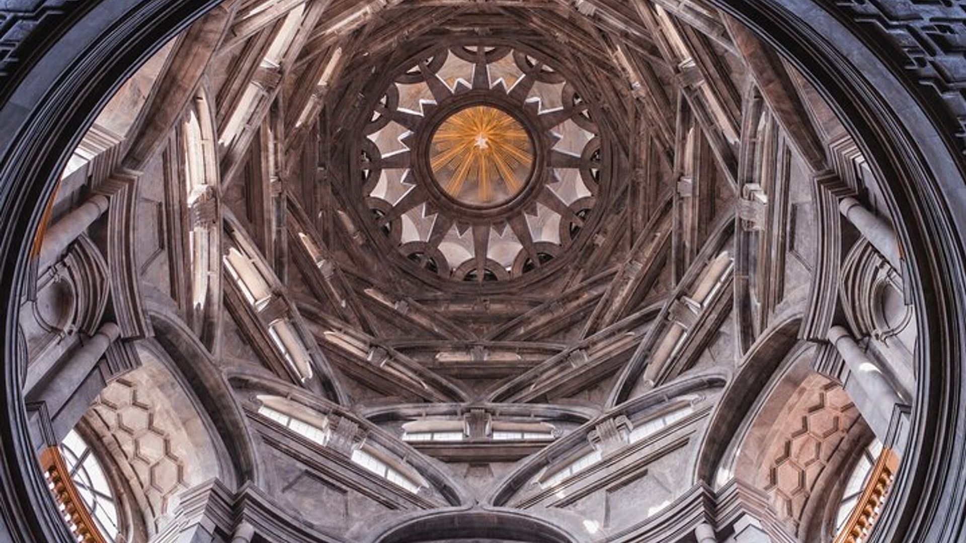 Turin Royal Palace Skip-the-line Small-Group Tour