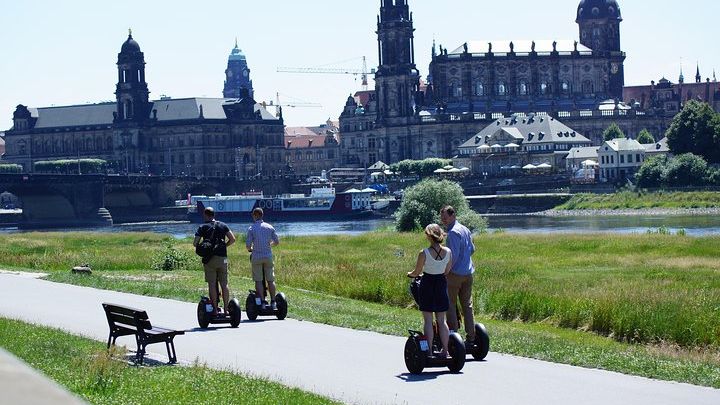 2 hours Segway Elbe Mini Tour