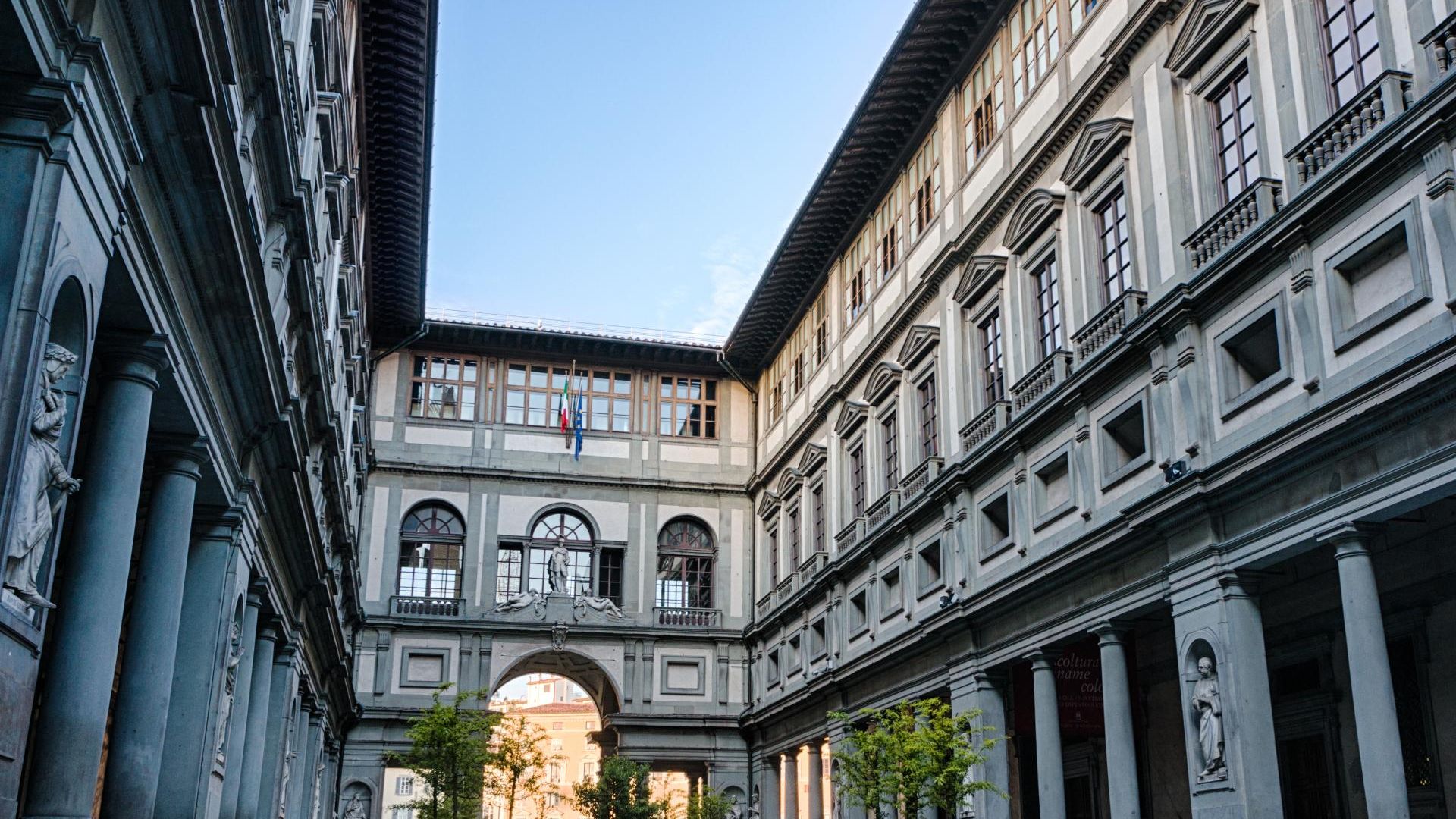 Florence Walking Tour with Afternoon Uffizi Gallery Ticket