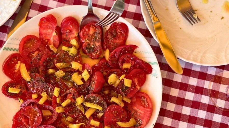Florence: Chianti Hills Tuscany Vespa Driving Tour with Lunch