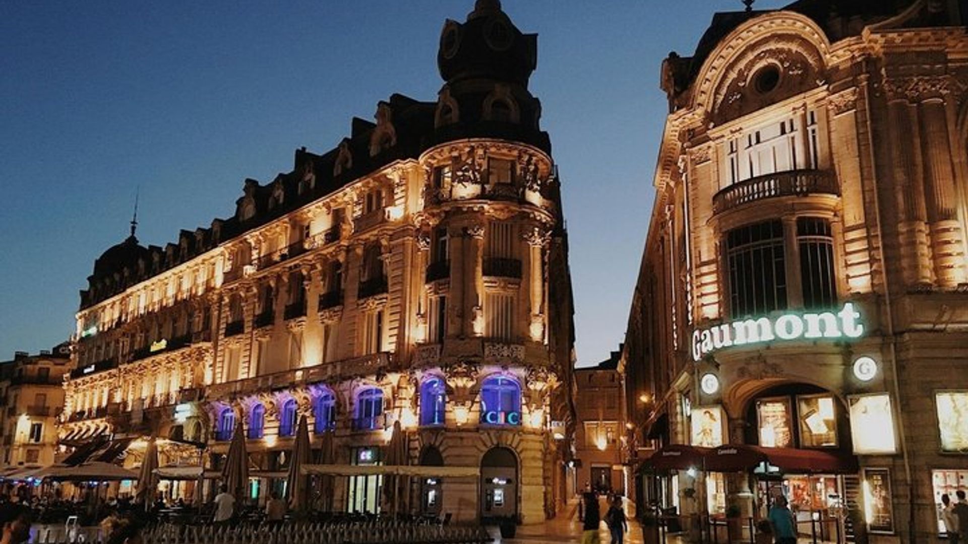 Montpellier chasse au trésor & visite à pied autonome