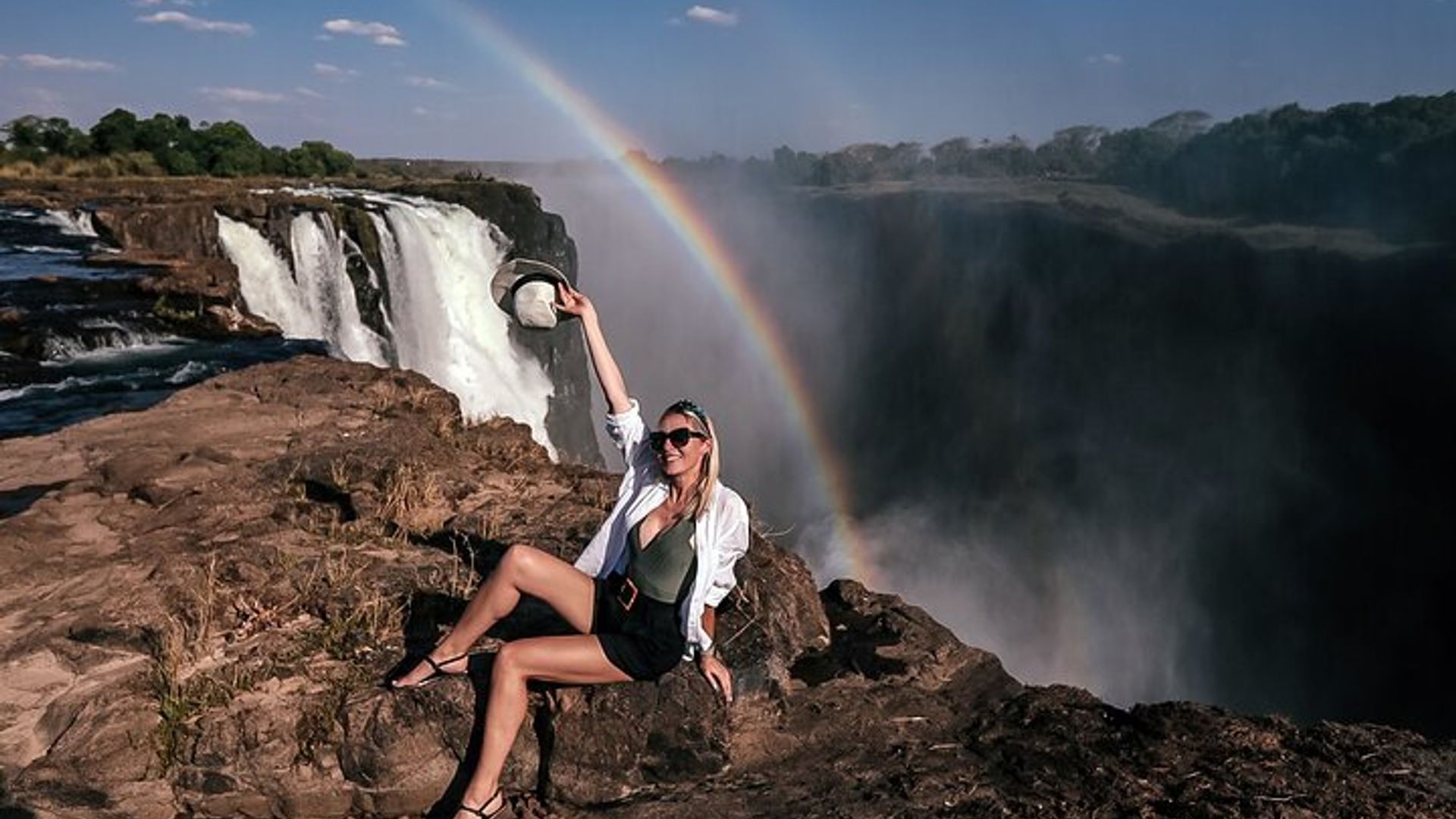 Cataract Island Excursion and Guided Tour