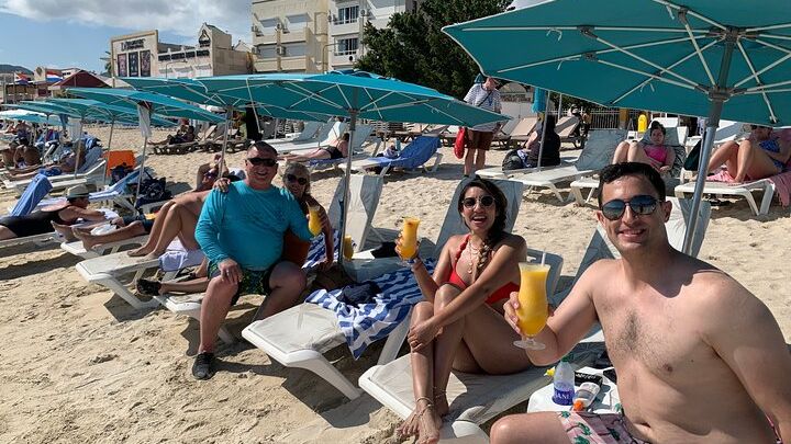 Great Bay Beach: Premium Passes With Drinks, Umbrella, Chairs