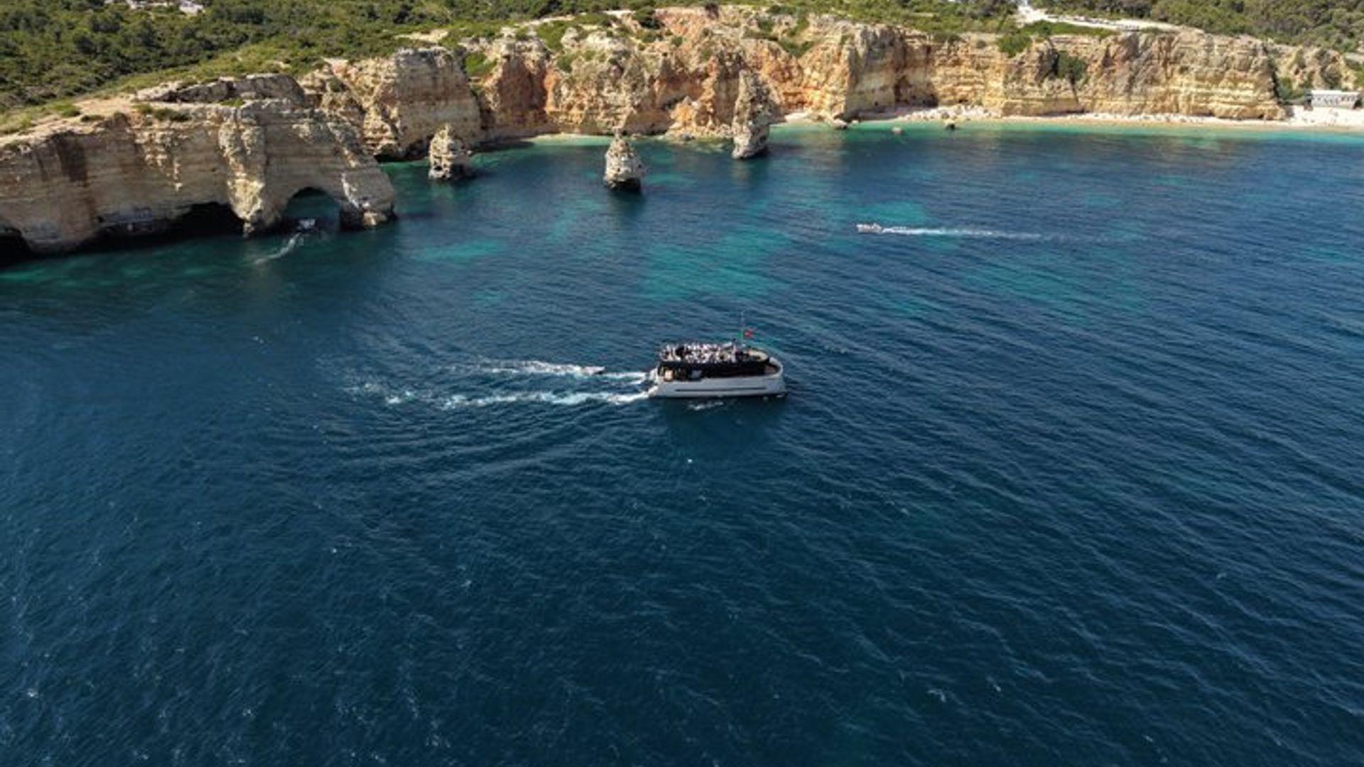 6 - Dîner-croisière en catamaran d'une heure au départ d'Albufeira